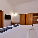 Zamek Castle - Predzamci Forecastle شقة فندقية