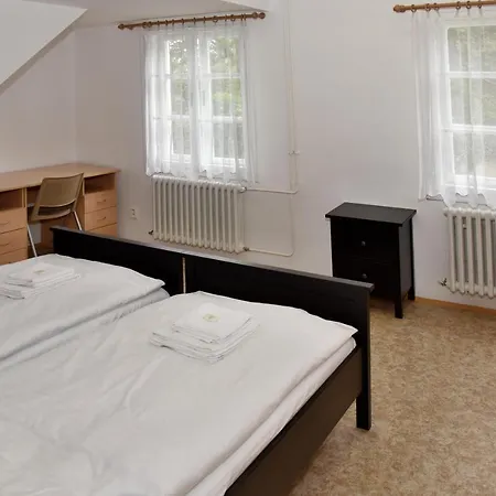 Zamek Castle - Predzamci Forecastle Aparthotel